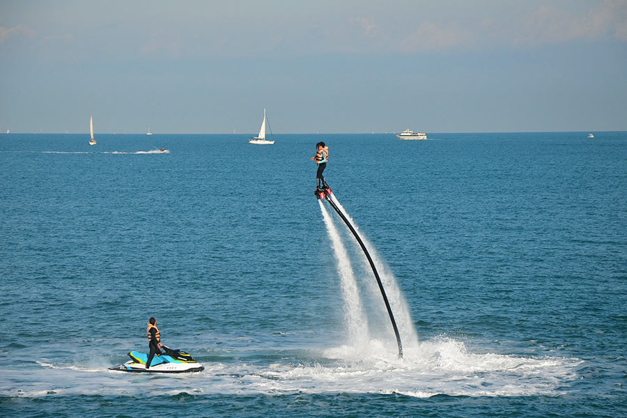 dubai flyboarding